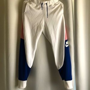 Nike Joggers